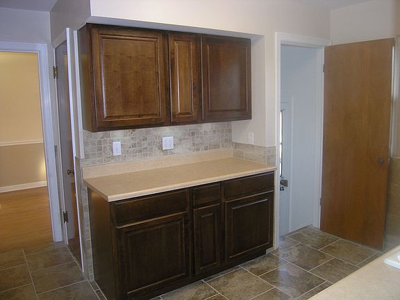 Kitchen work space