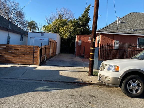 5th image of 633 S Record Ave