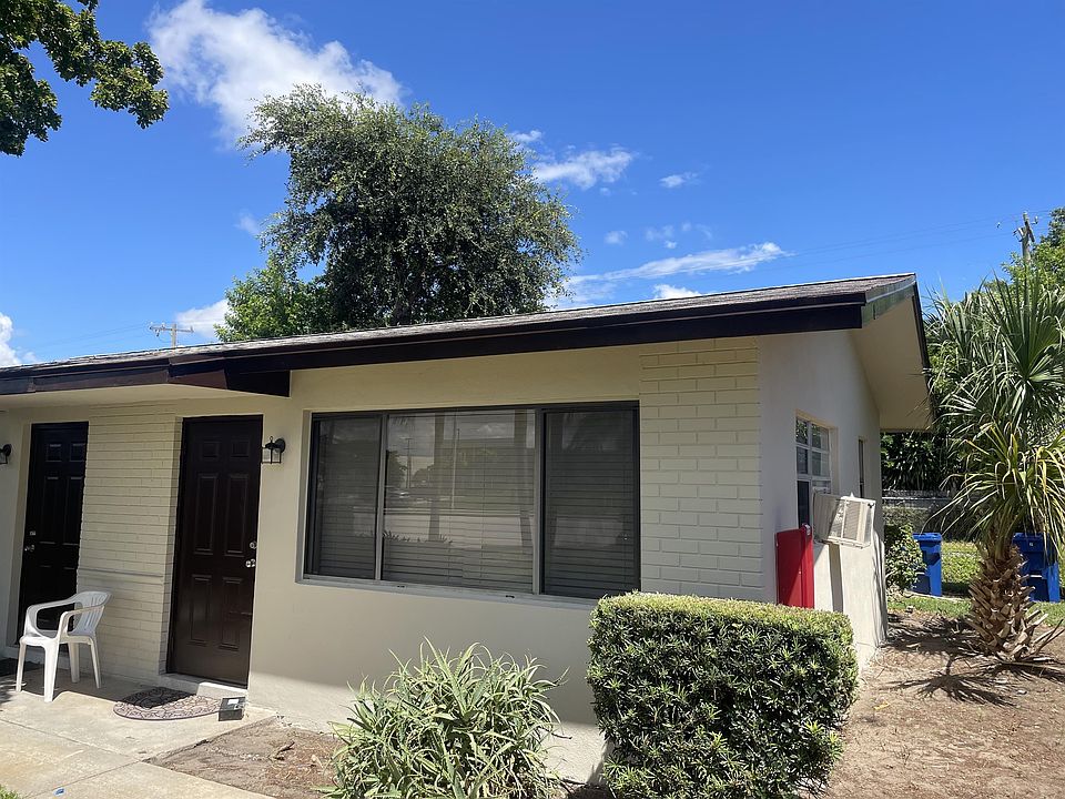1st image of 1150 W Blue Heron Blvd #11072132