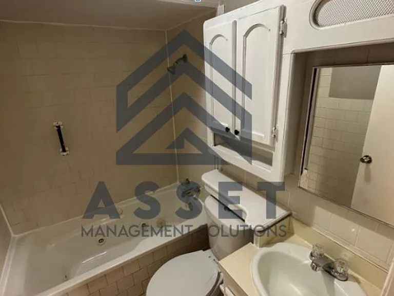 2121 N Wilburn Pl — Photo 4