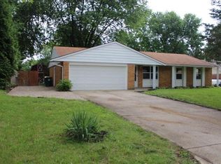 4474 Knob Hill Dr, Bellbrook, OH 45305