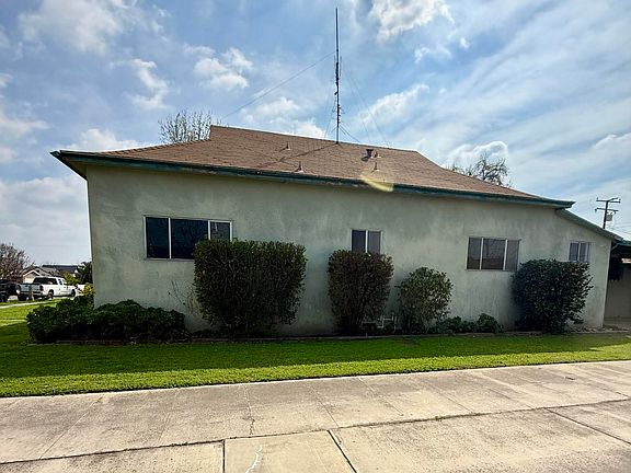 4th image of 200 S D Street