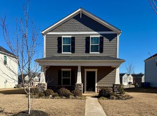 1004 Amberley Crossing Dr, Belmont, NC 28012