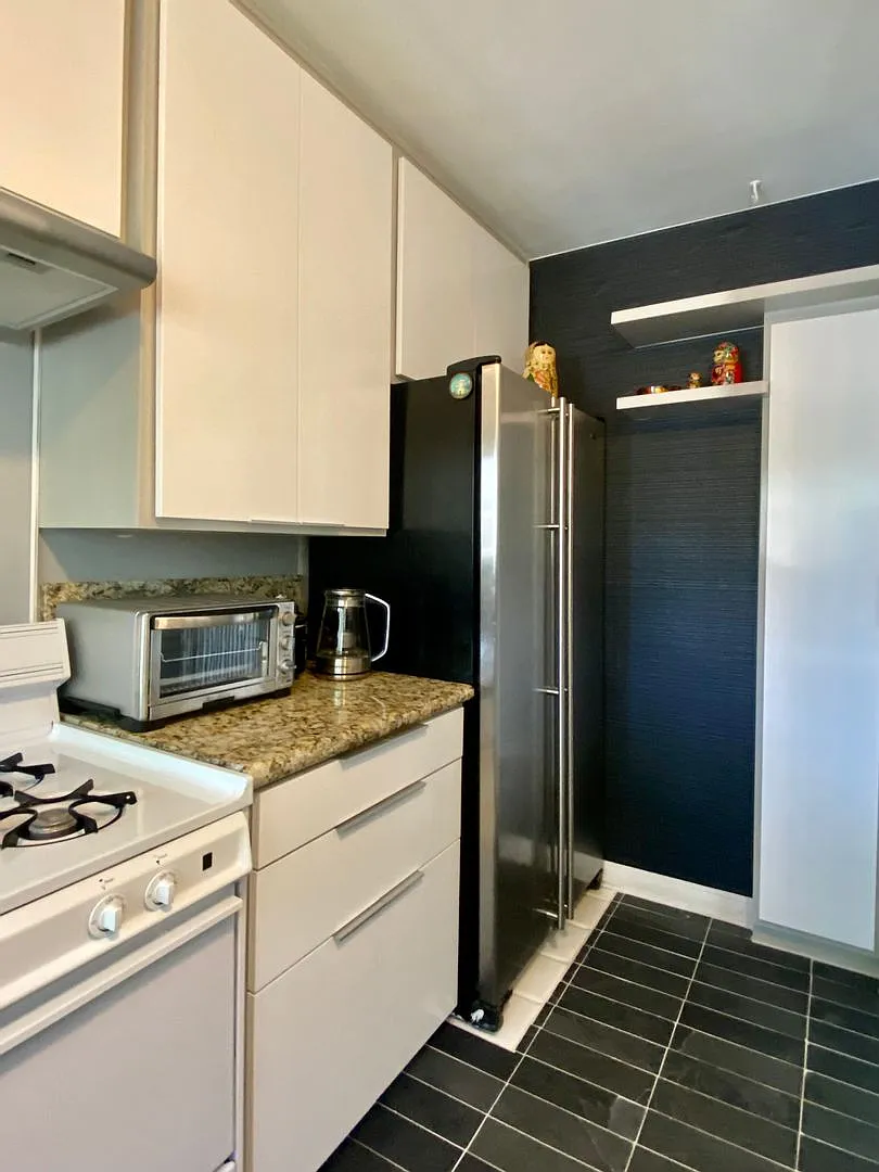 5587 Village Grn — Photo 1