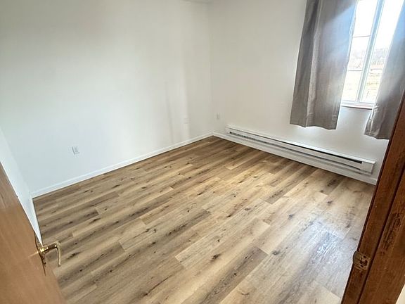 4th image of 208 Glenda Dr #216-6