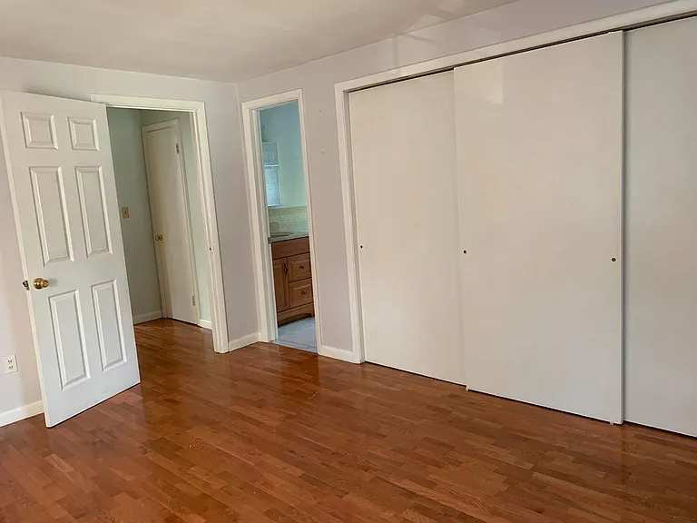 66 Woodridge Ave — Photo 12