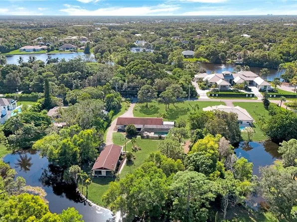 23 Center ST, NAPLES, FL 34108