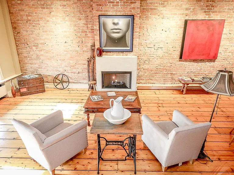 258 Warren St #2 — Photo 3