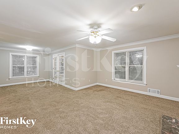 4th image of 1395 Oakengate Dr