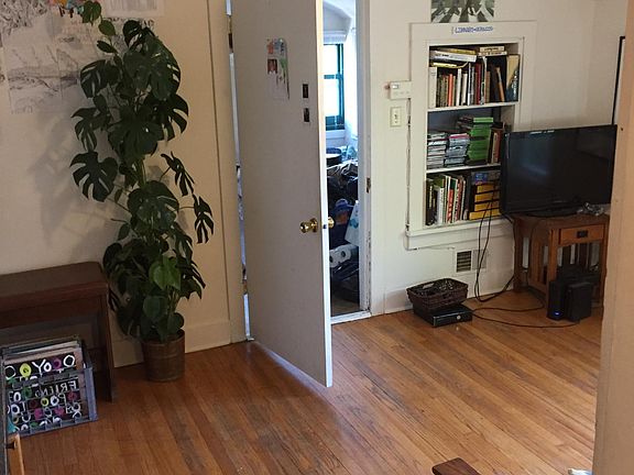 Living room - leading to den