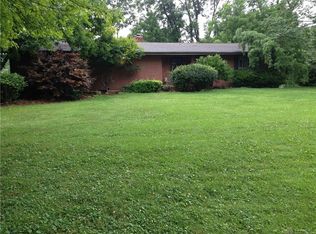 4049 Ridgetop Dr, Bellbrook, OH 45305