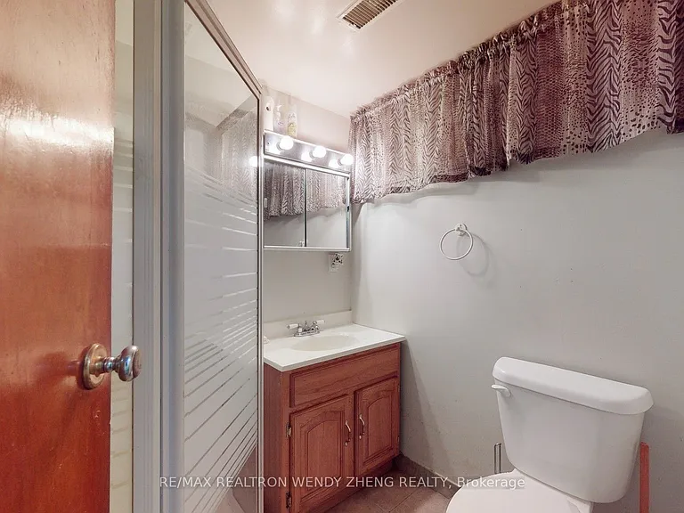 9359 Dickenson Rd W #BASEMENT — Photo 8