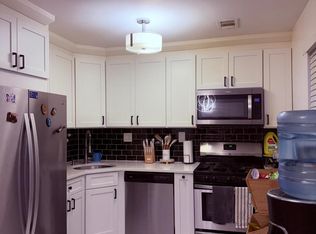 15 Washington Ct, East Windsor, NJ 08520