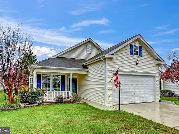 2nd image of 3854 Champion Oak Dr