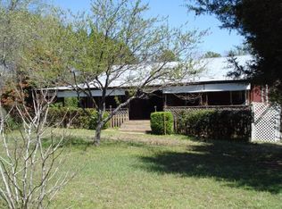 103 Beechwood Dr, Como, MS 38619