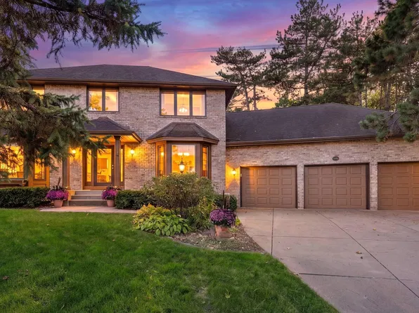 1289 Donegal Bay, Woodbury, MN 55125