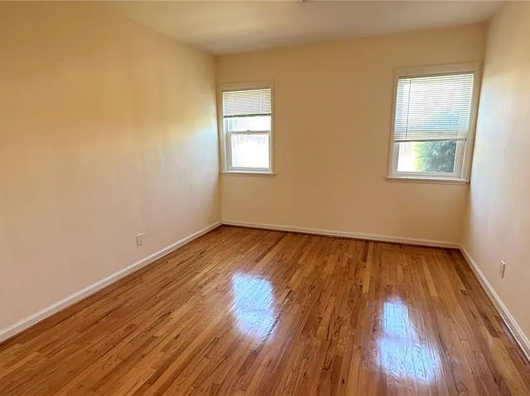 2569 N Brighton St — Photo 7