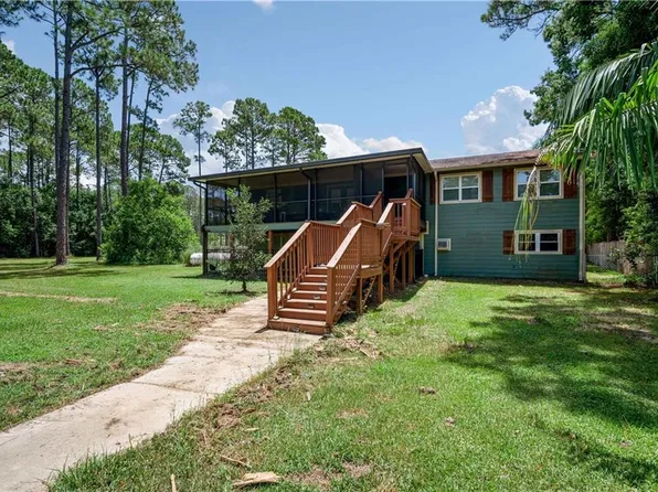 15490 Green Dr, Coden, AL 36523