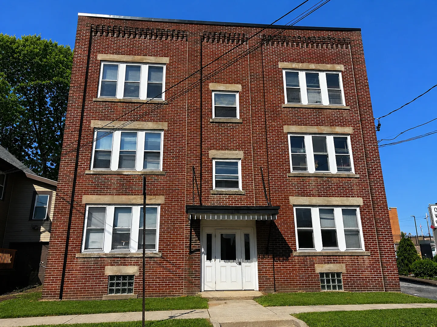 sbr429 — Photo 1
