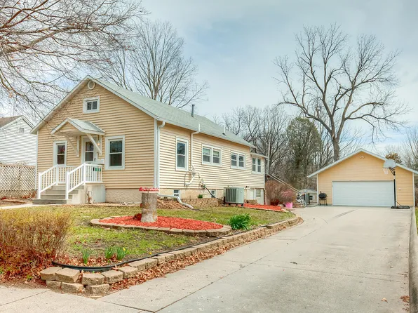 322 Franklin Ave, Ames, IA 50014
