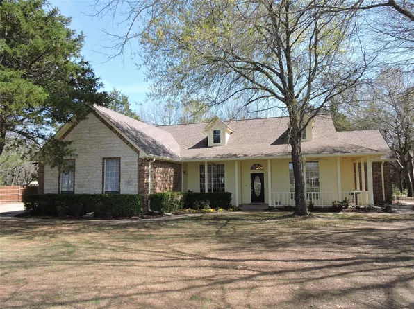 1176 Country Bend Dr, Kaufman, TX 75142