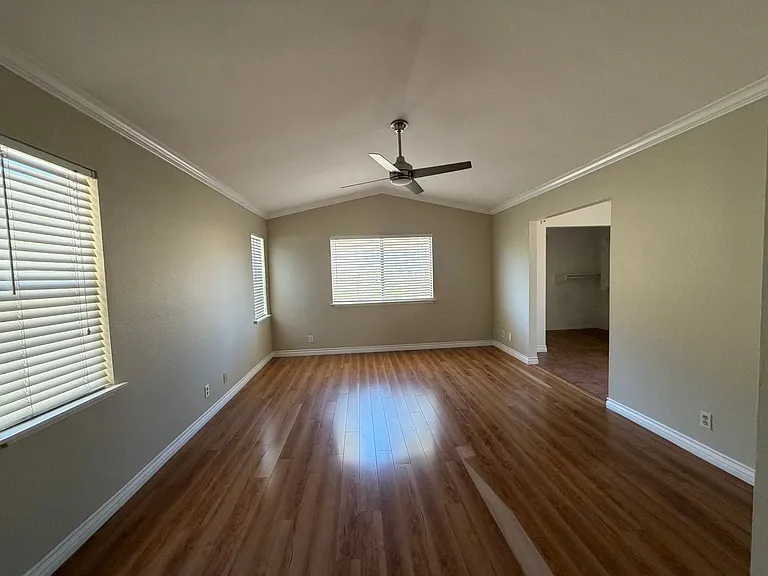 11095 Avenida De Los Lobos — Photo 9
