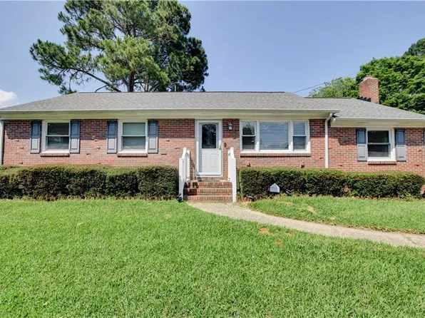 3741 Linnet Ln, Portsmouth, VA 23703