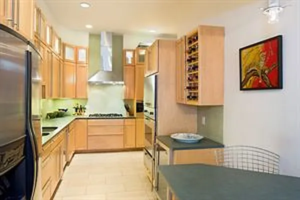 Rented by Douglas Elliman | media 2