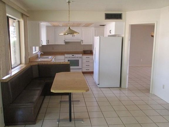 5th image of 1632 W Nido Ave
