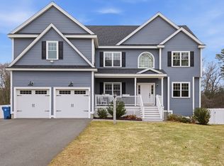 525 Chandler St, Tewksbury, MA 01876