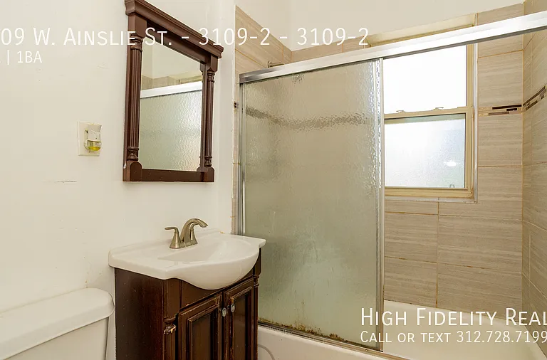 3109 W Ainslie St #2 — Photo 11