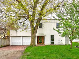 2618 47th St, Des Moines, IA 50310