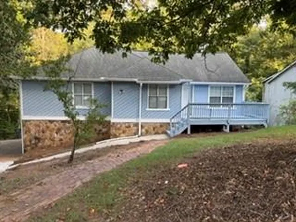 5280 Nathan Dr, Lilburn, GA 30047