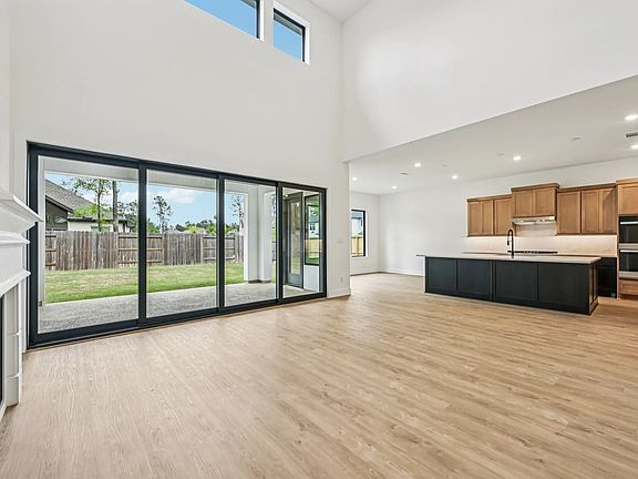 Homesite 1128 Great Room - Staged