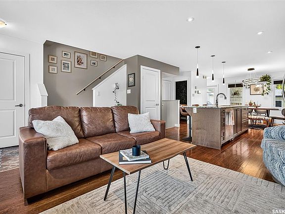 4th image of 68 Brigham ROAD