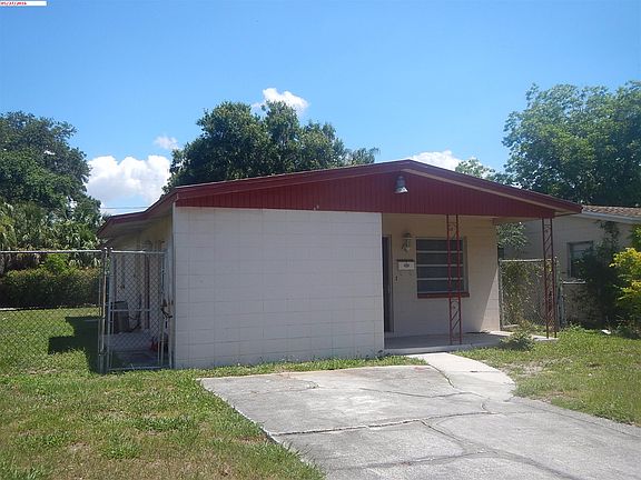 2nd image of 3027 17th Ave S