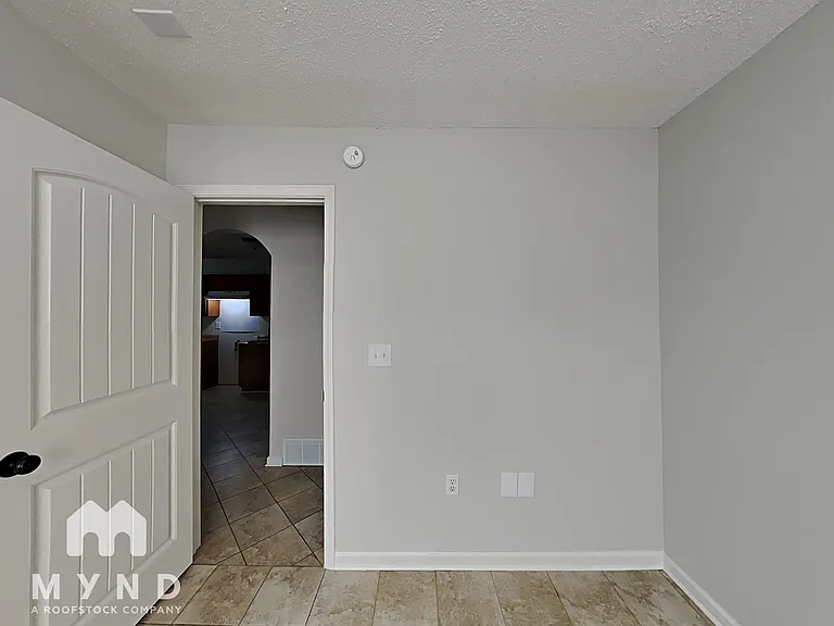 5130 Alford St — Photo 8