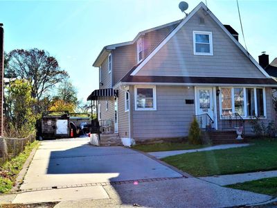 1403 Rosser Avenue, Elmont, NY, 11003
