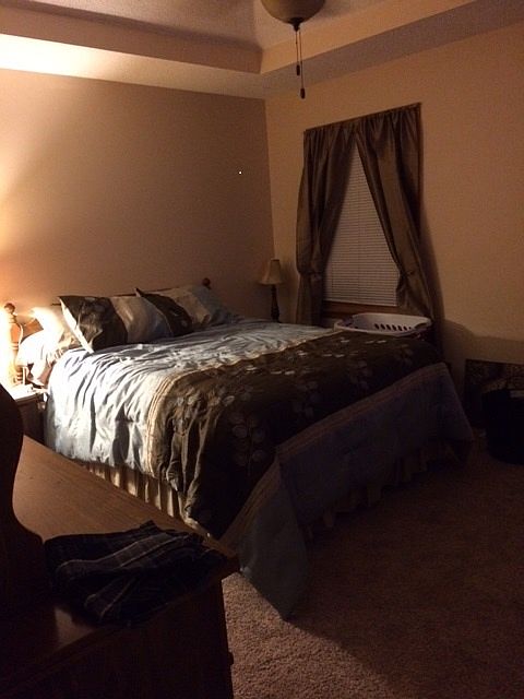 2nd image of 1206 Huntington Ln