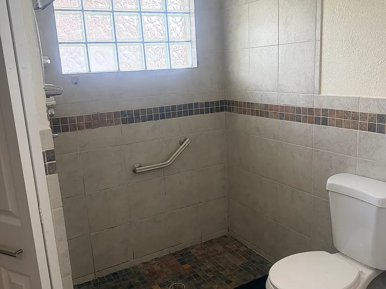 258 Shadydale Ct — Photo 18