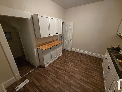 26 Hall St SW — Photo 3