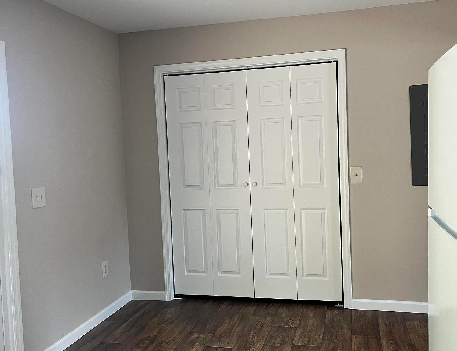 3 bed, 2.0 bath, $1,900 — Photo 3