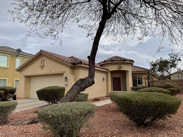 1st image of 4589 Ondoro Ave