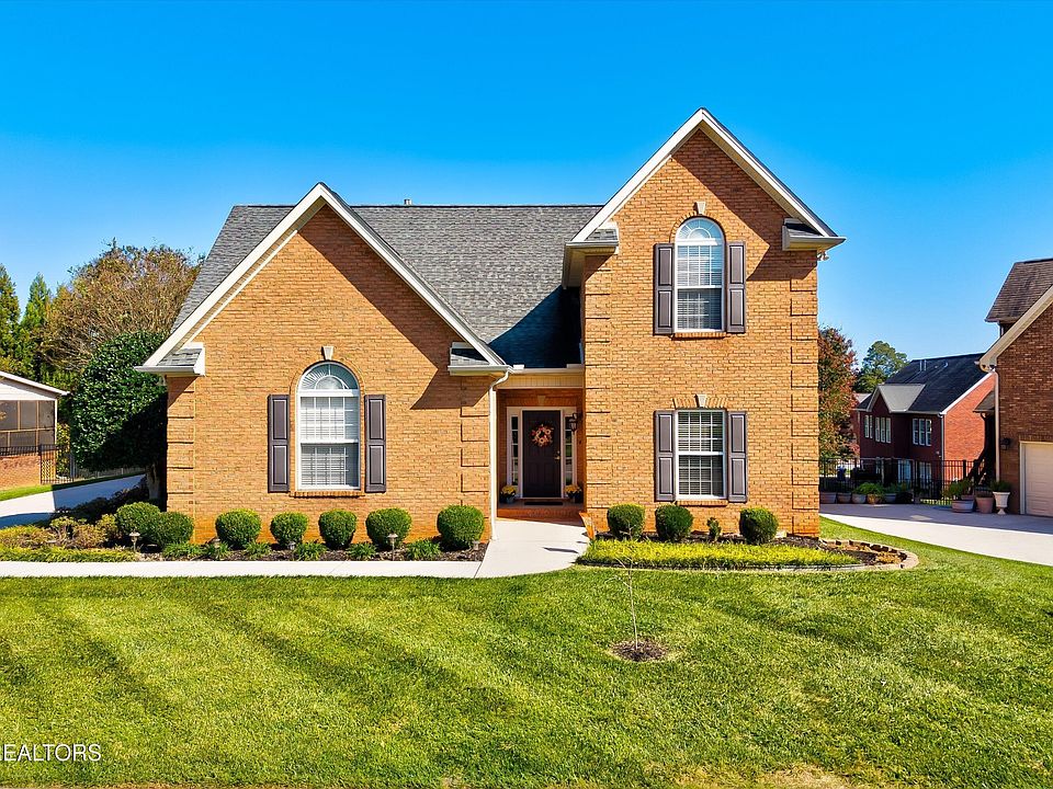 1st image of 12611 Weatherstone Dr