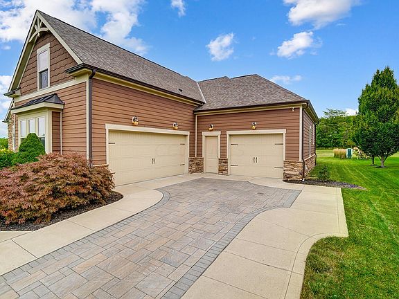3rd image of 1544 Lovingston Way