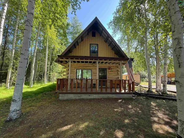 716 Estella St, North Pole, AK 99705