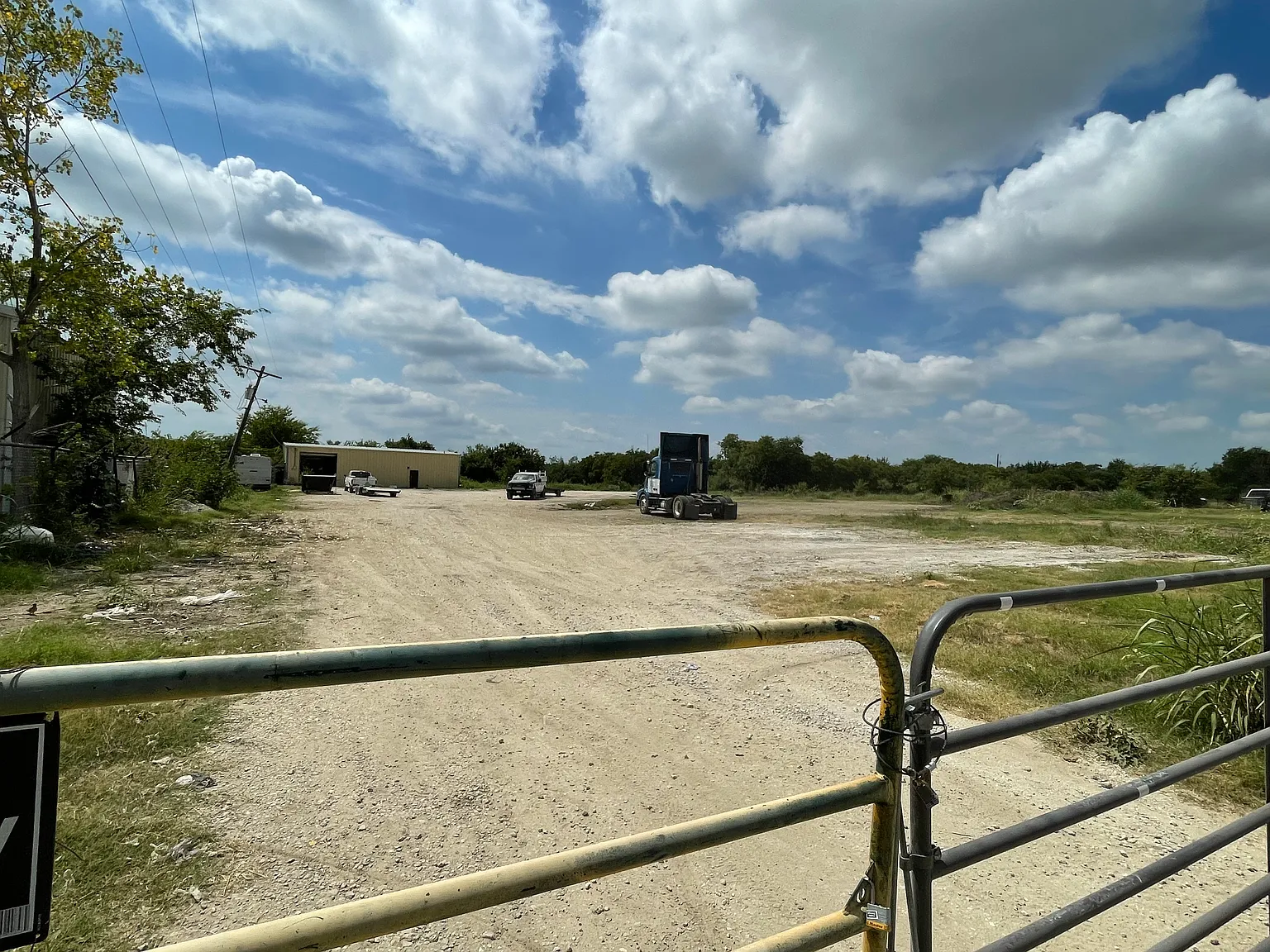 E FM 917, Alvarado — Photo 4