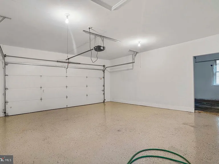 5105 Pheasant Ridge Rd — Photo 28