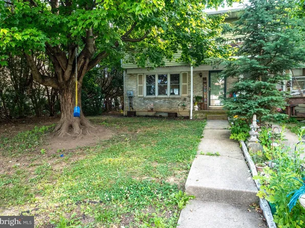 521 Linden St, Leesport, PA 19533