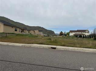 1027 Crest Loop, Entiat, WA 98822